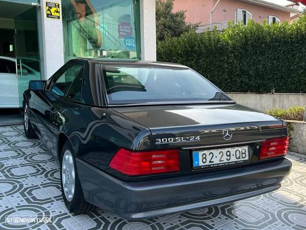 Mercedes-Benz SL 300 - 20