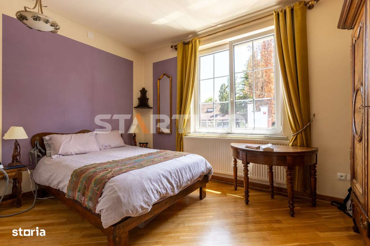 Casa individuala cu parcare Central Brasov - Imagine principală: 3/20