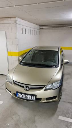 Honda Civic 1.8 Comfort - 19