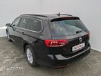 Volkswagen Passat - 3