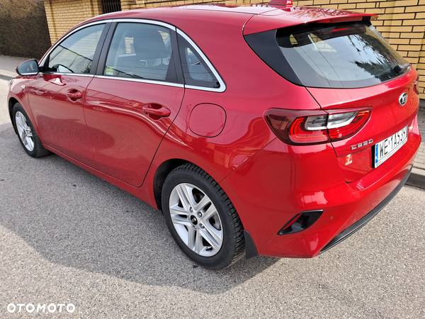 Kia Ceed 1.6 CRDi SCR M - 1