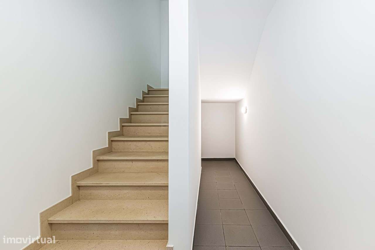 Moradia Contemporânea T3 com Garagem | Mexilhoeira Grande-25