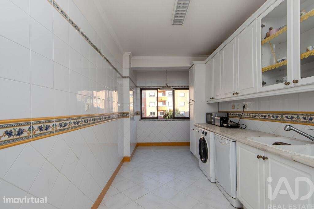 Apartamento T3 em São Sebastião - Grande imagem: 2/13