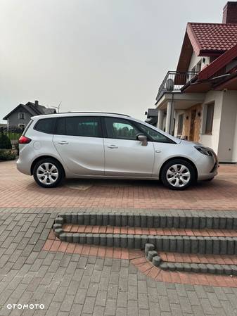 Opel Zafira - 4