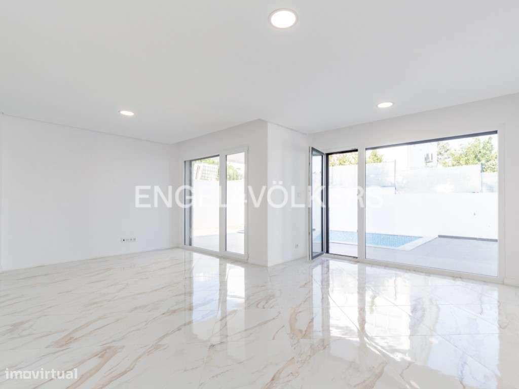 Moradia Moderna T4+2 com Piscina Perto de Lisboa - Charneca da Capa... - Grande imagem: 3/33