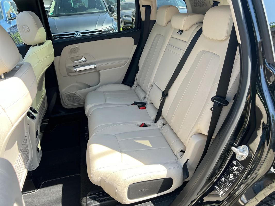 Mercedes-Benz GLB 200 d 4MATIC Aut. - 24