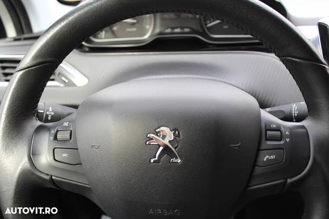 Peugeot 2008 1.5 BlueHDI FAP Active - 15