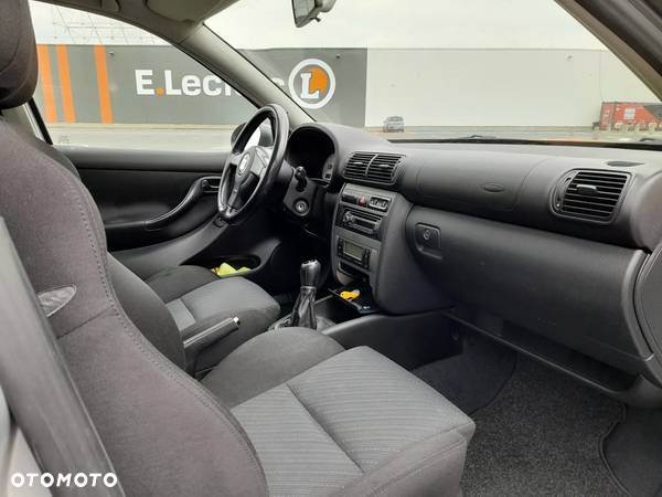 Seat Leon 1.8T Top Sport - 4