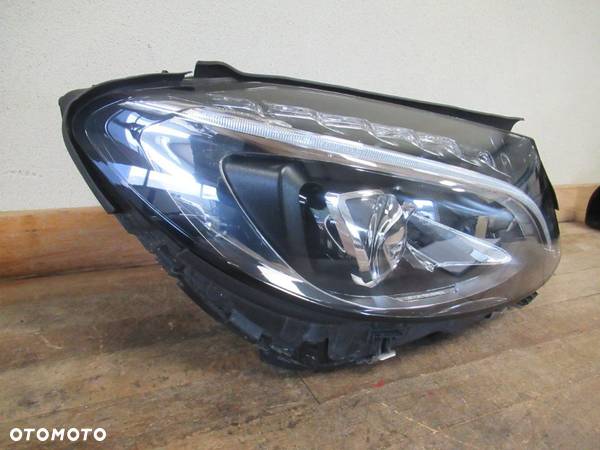 LAMPA PRZEDNIA PRZÓD PRAWA MERCEDES C-KLASA W205 FULL LED 2014-2018 rok - 3