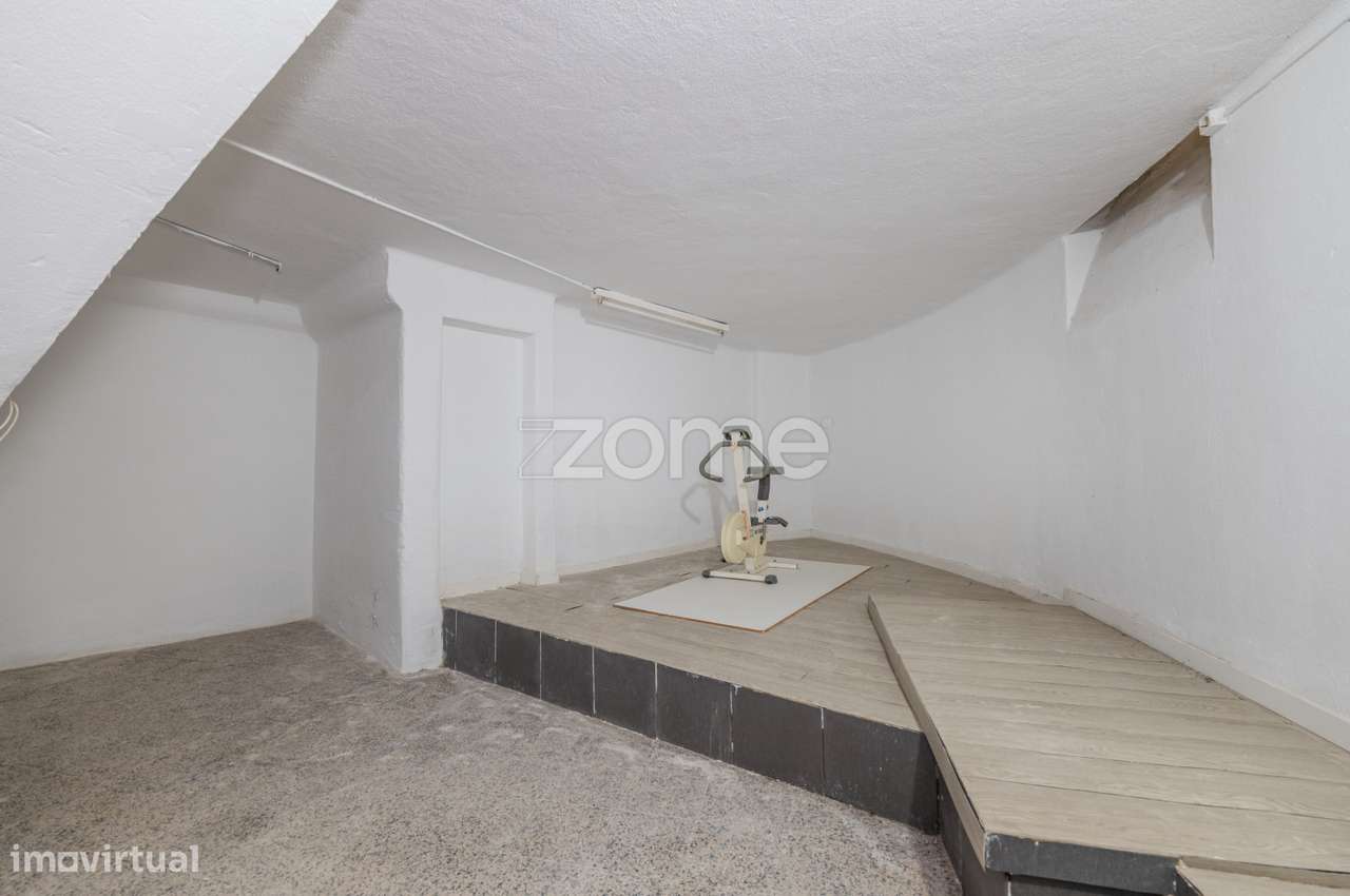 Loja para Venda | Alto de Santo Amaro – Lisboa-14