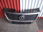 GRELHA DA FRENTE VOLKSWAGEN PASSAT 3C2 - 1