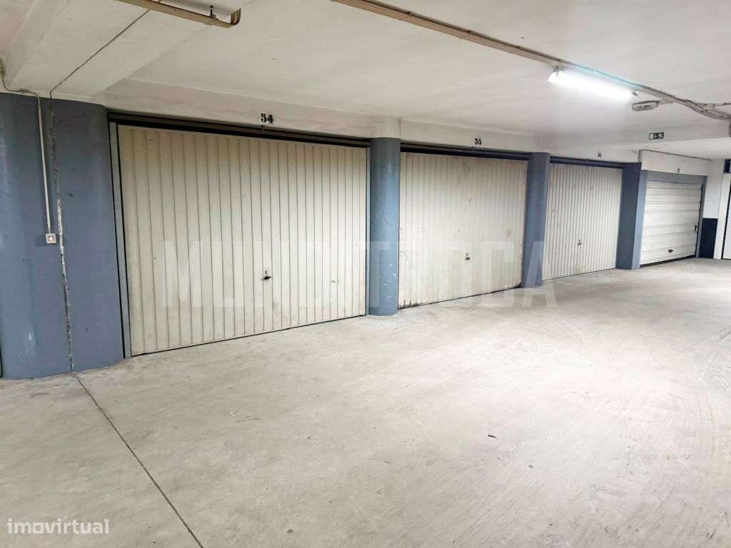 Apartamento T2 Nogueiró-22