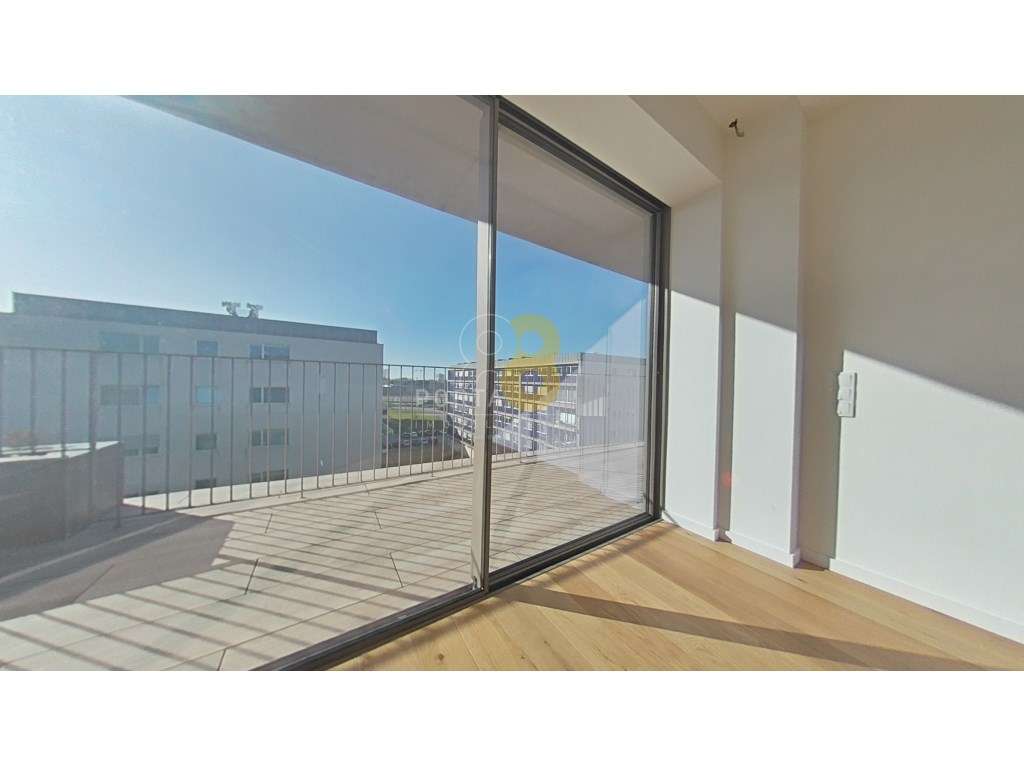 T4 com terraço ultimo piso, vistas do parque e mar - Grande imagem: 4/23