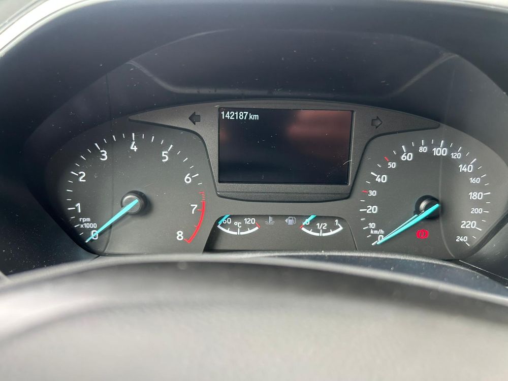 Ford Focus - foto 25