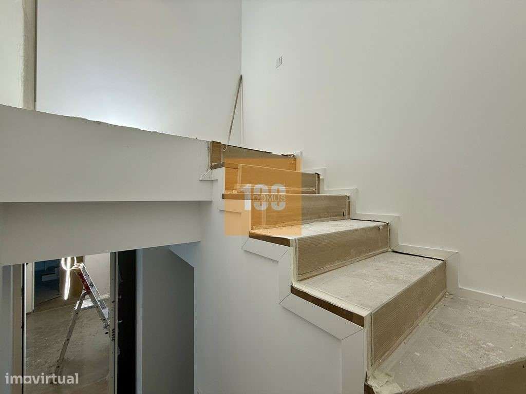 T2 duplex com jardim - Capelo Residences-24