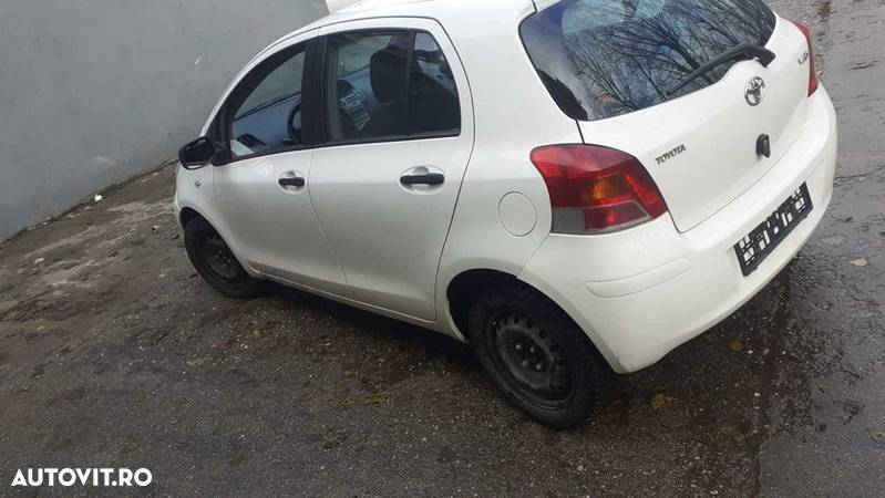 Timonerie Toyota Yaris 1.4 diesel - 3