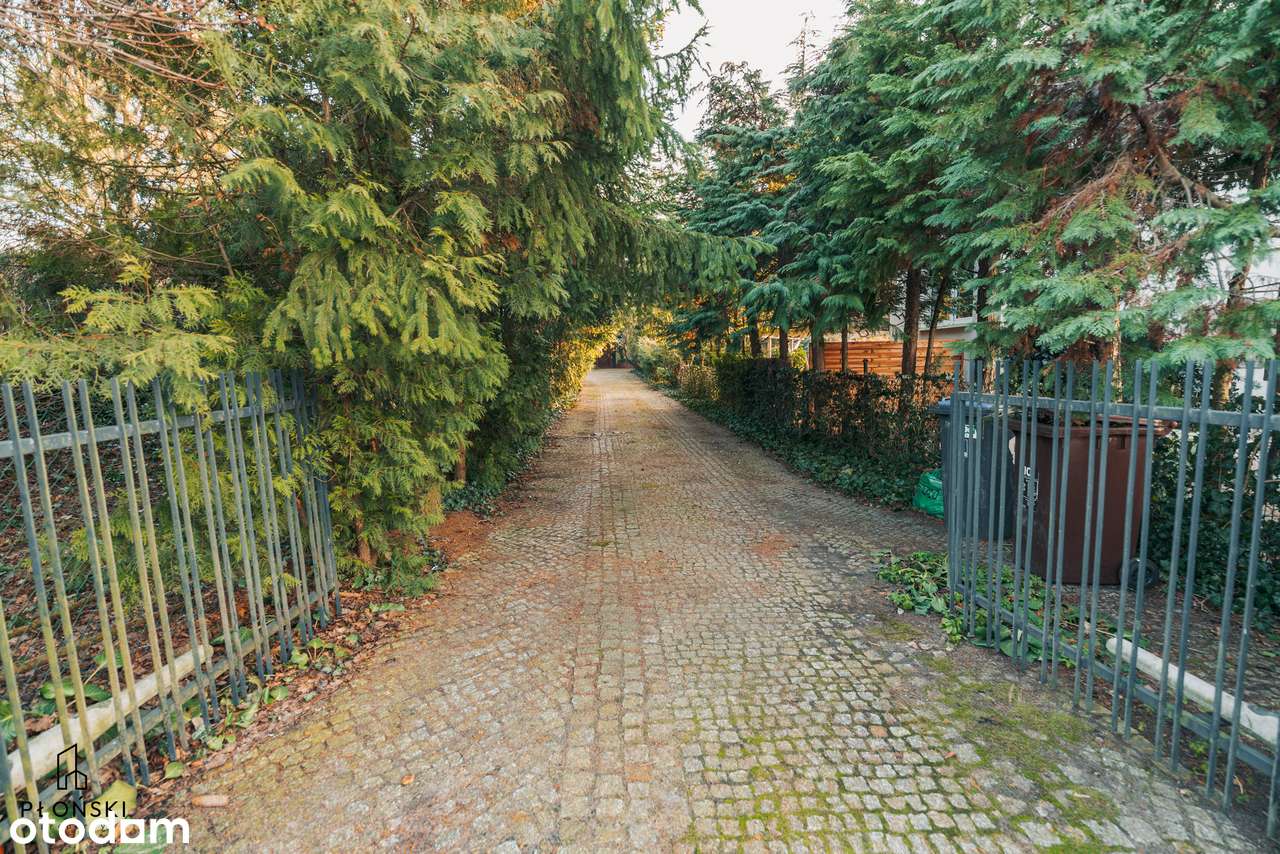 Wyjątkowy dom w otulinie natury! PRZESTRZEŃ, KOMFORT, PRESTIŻ-18