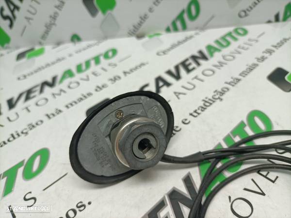 Base Antena Renault Clio Iii (Br0/1, Cr0/1) - 2