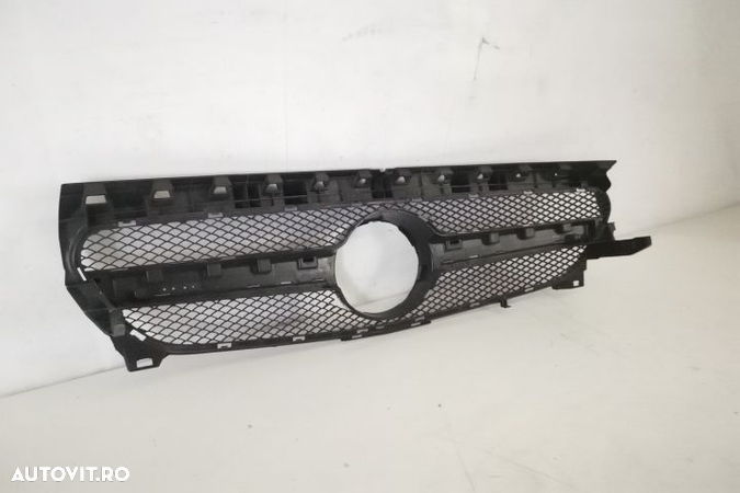 Grila Centrala Radiator Originala In Stare Buna Mercedes-Benz CLA-Class C117 2013 2014 2015 2016 AM - 5