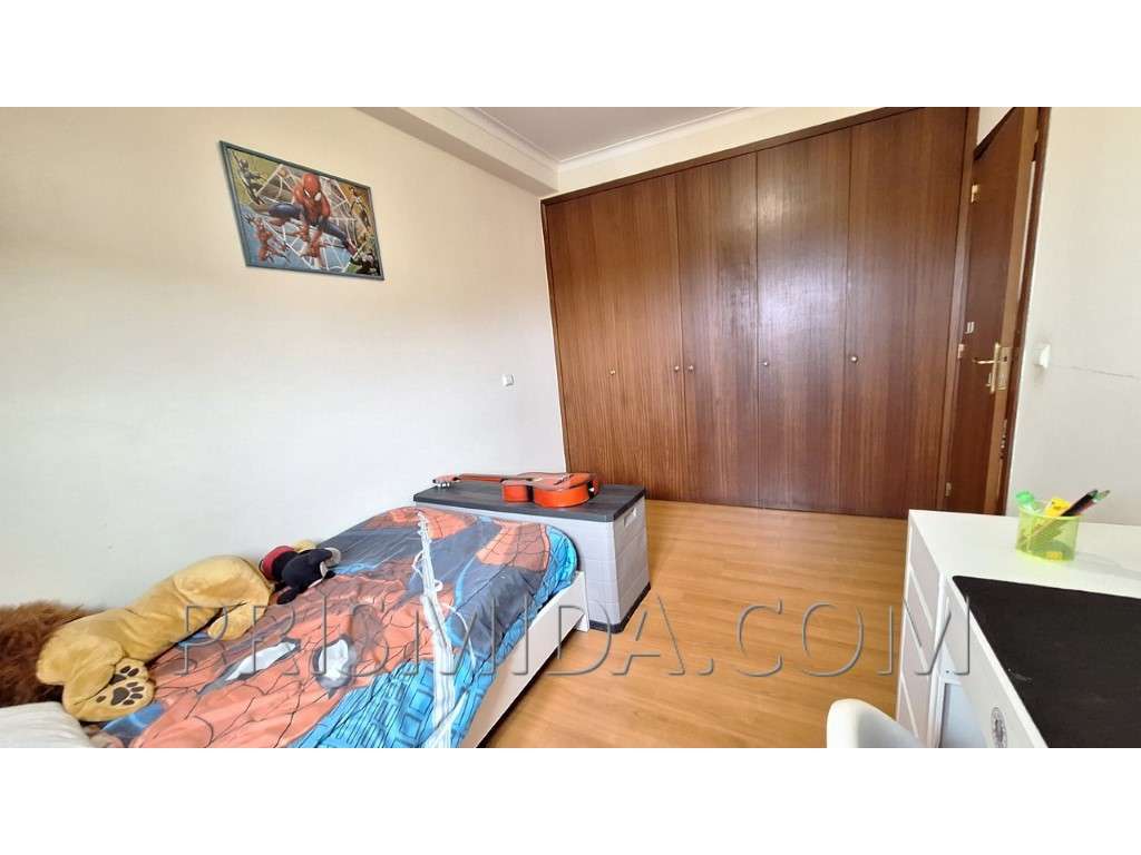 Apartamento T2 condomínio fechado nos Carvalhos (VN Gaia)-11