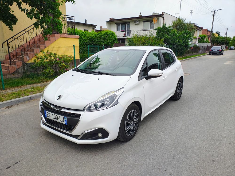 Peugeot 208 I 1.6 BlueHDi Active S&S 2016