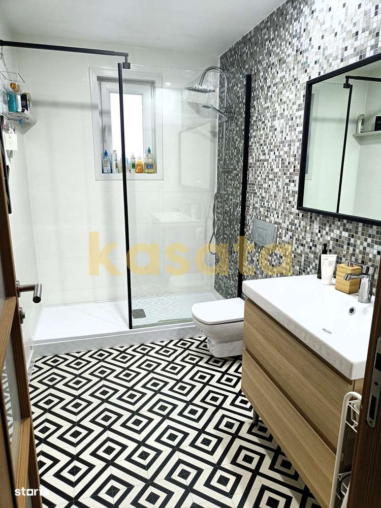 3 camere Cosmopolis I 85 mp I parcare I vedere libera-8