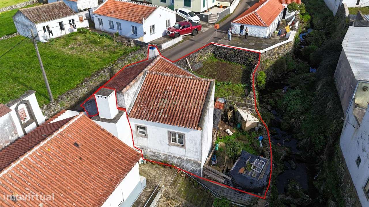 Moradia T2 em Santa Bárbara, Angra do Heroísmo - Grande imagem: 5/20