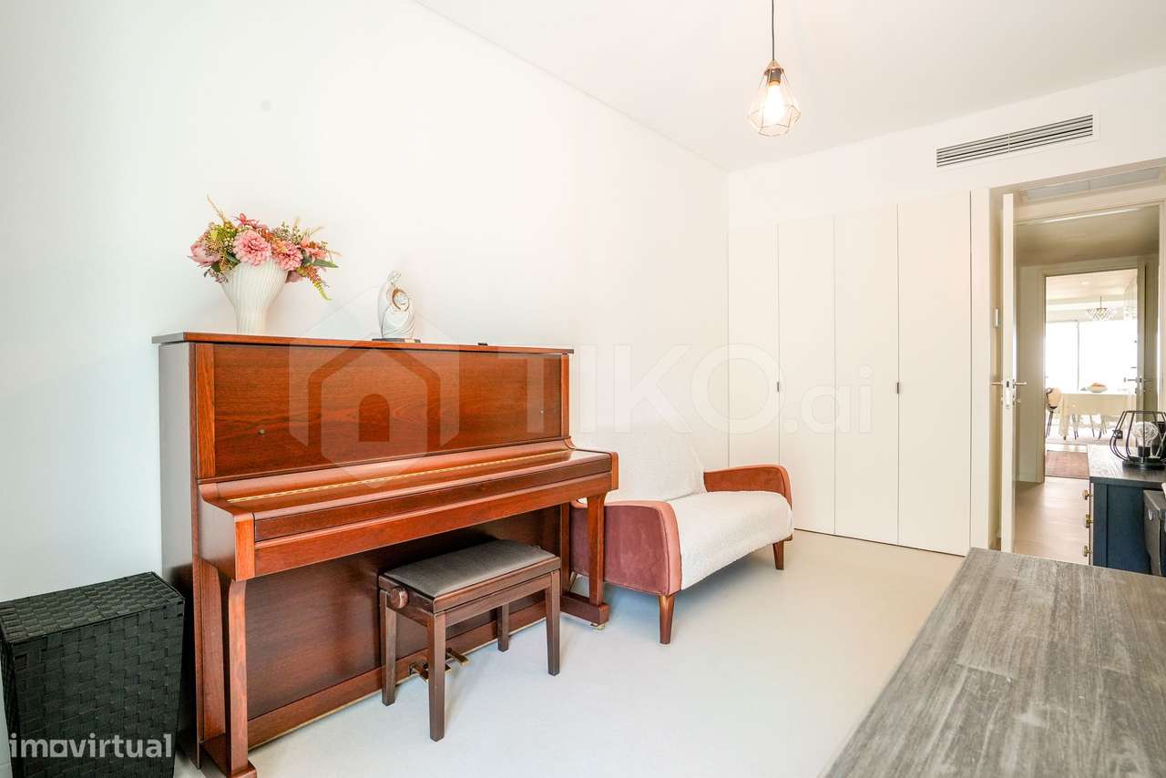 T3 COM 279,60 M² COM JARDIM ESPAÇO COMPLEMENTAR E DOIS ESTACIONAMENTOS-33
