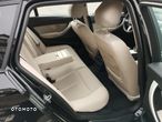 BMW Seria 3 320i Touring Luxury Line - 28