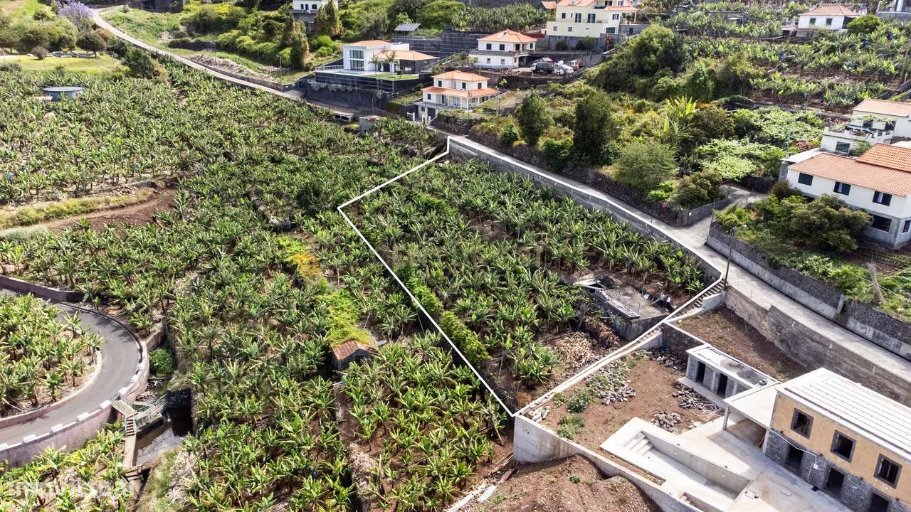Terreno para construção 1946m2 - Arco da Calheta-15