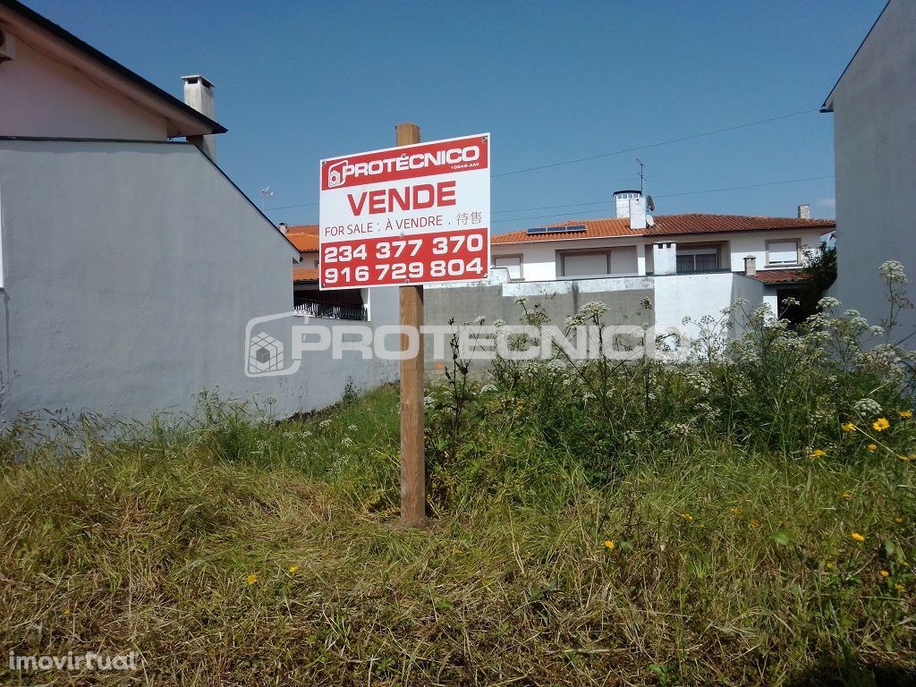 Lote para construção c/ 350m2 – Águeda