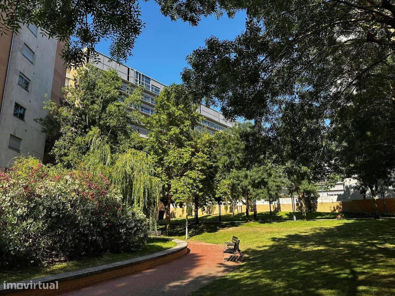 T3 - Condomínio Jardins São Bartolomeu - 2 Parq e Arrecadação-33