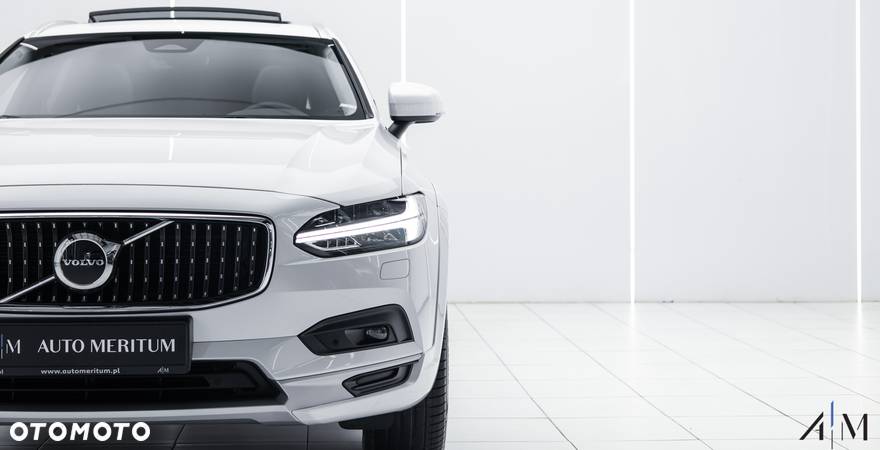 Volvo V90 Cross Country B5 D AWD Ultimate - 6