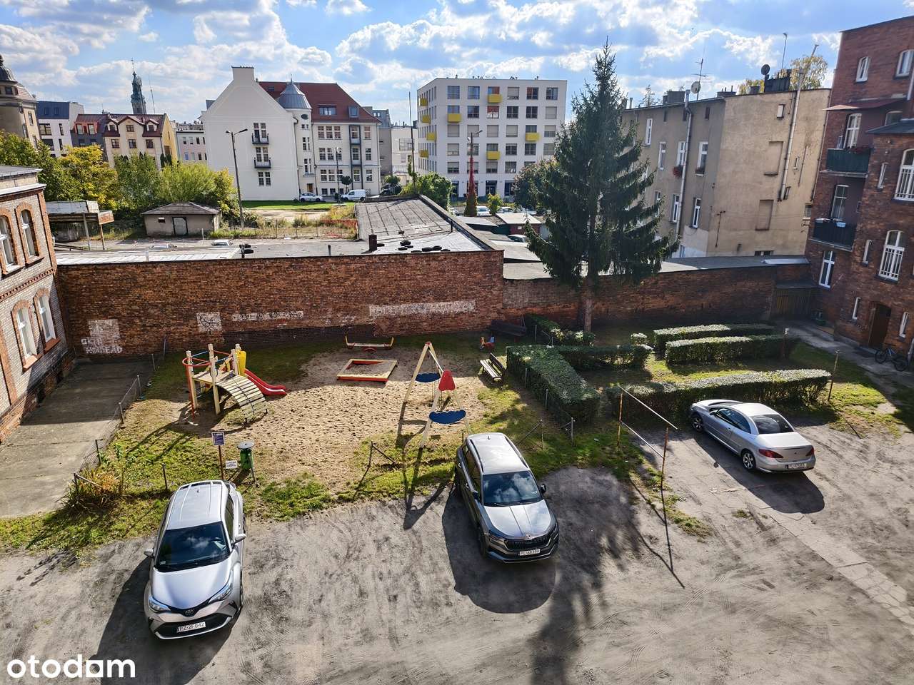 OKAZJA. Atrakcyjne mieszkanie 3 pokojowe w centrum Leszna na sprzedaż.-16