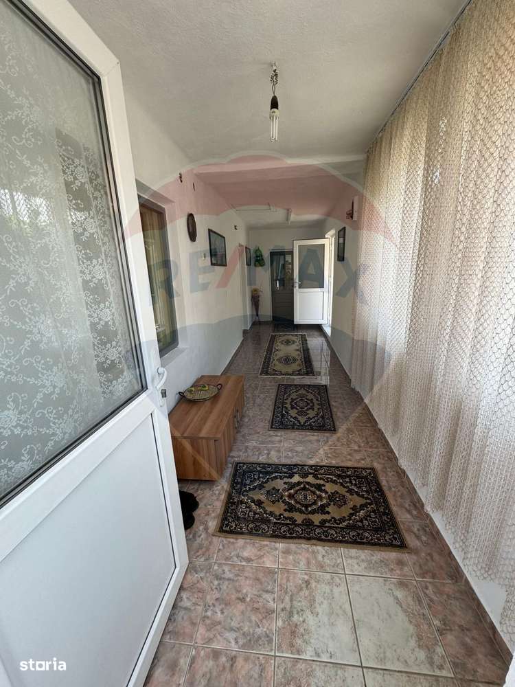 Casă 74 mp/ Predesti 1331 mp teren intravilan - Imagine principală: 4/18