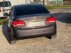 Chevrolet Cruze 1.8 LT+ - 25