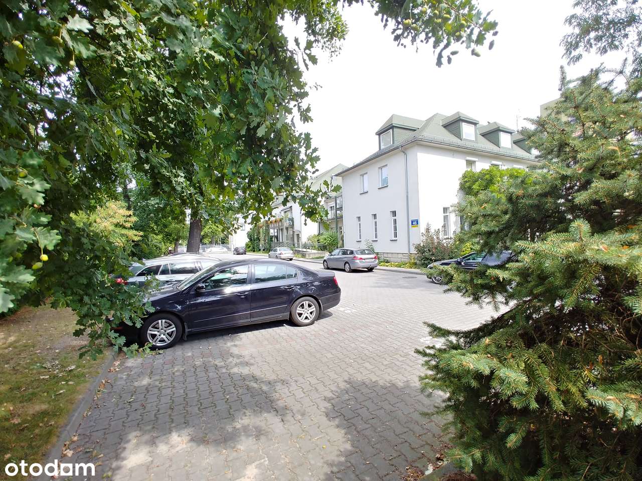 Mieszkanie 2 pokoje , teren zamknięty , atrakcyjna cena-16