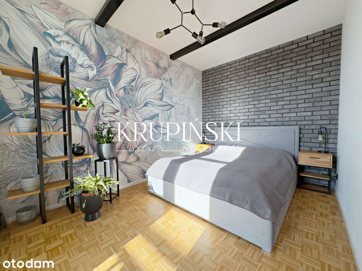 Wyjątkowe, przestronne mieszkanie na Zieleńcu.-13