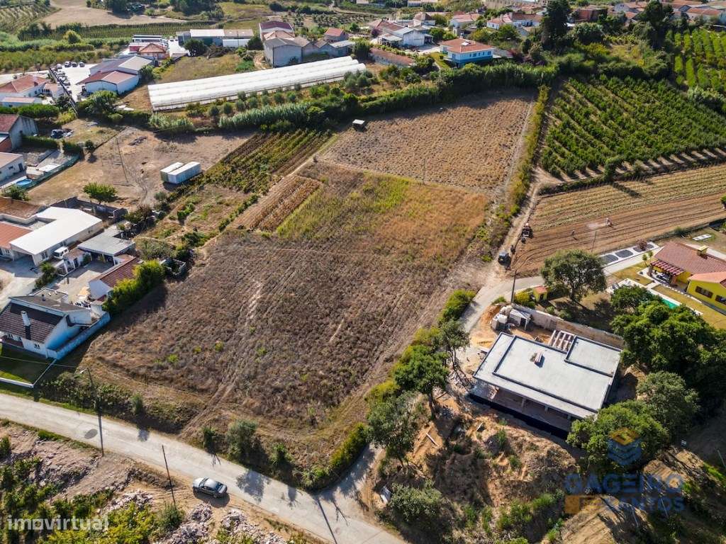 Terreno para construção de 2 moradias - Grande imagem: 5/23
