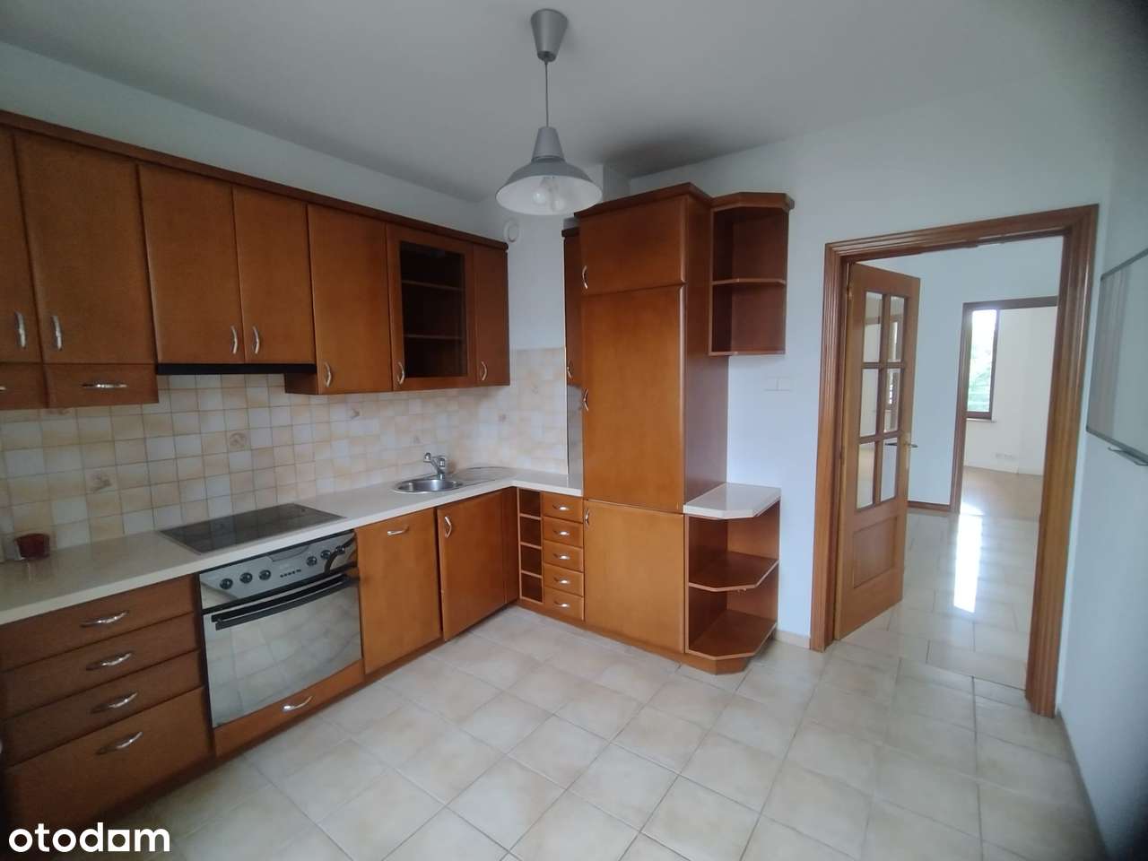 Przestronne 3-pokojowe mieszkanie z garażem - Pełny obrazek: 5/8