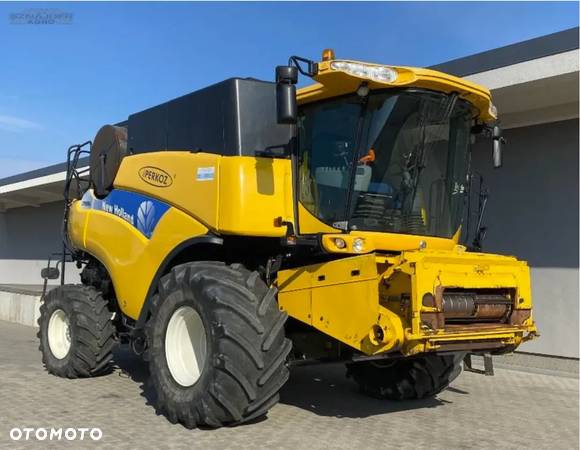 New Holland CR 9080 - 3