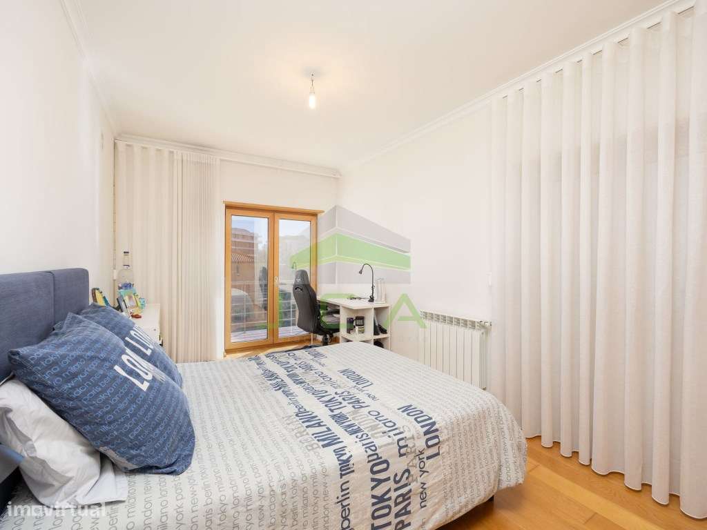 Apartamento T4 no condomínio fechado 'Gardens Prestige'-24