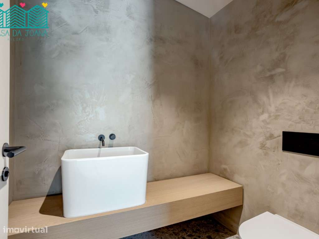 Moradia T5+1 com Piscina em Cascais-13