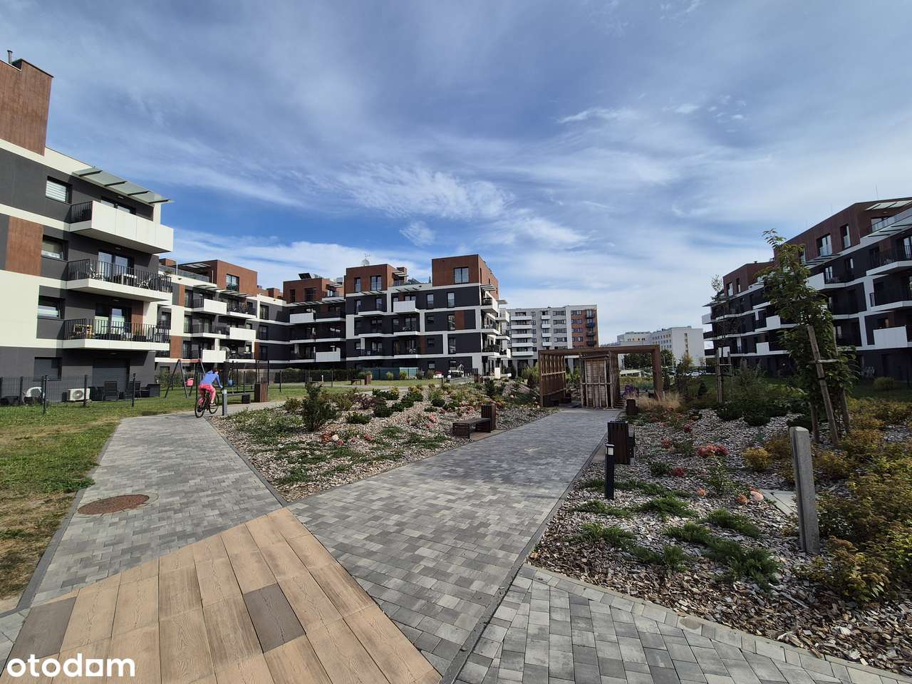 Ceglana 76, TOP Lokalizacja, Miejsce podziemne, komórka lokatorska-3