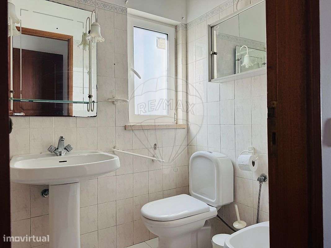 Moradia T4 para venda-10