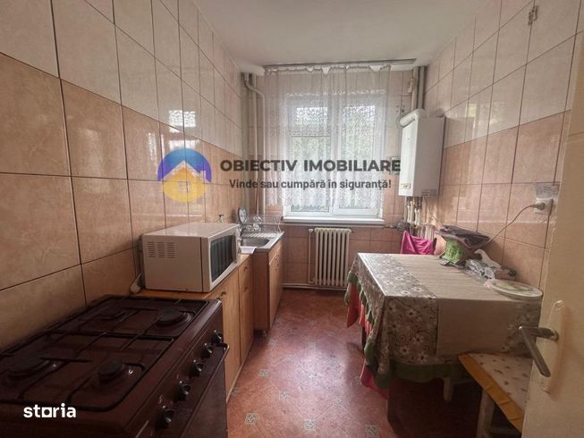Apartament 2 camere - zona centrala Piatra Neamt  ,etaj 2 ,strada Miha-13