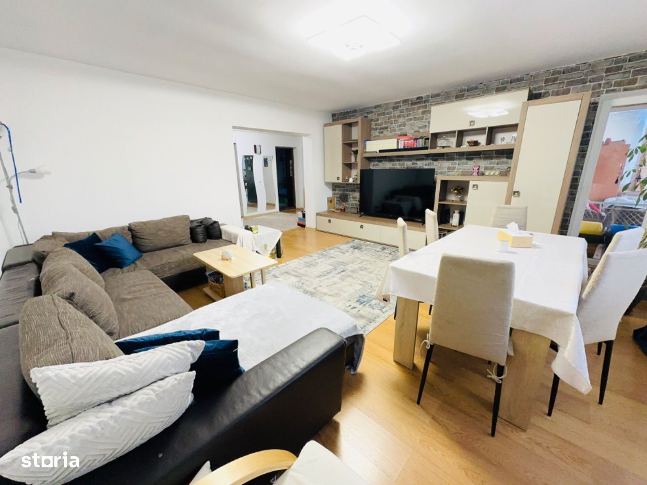 Apartament generos cu terasa 3 camere zona Selimbar Sibiu