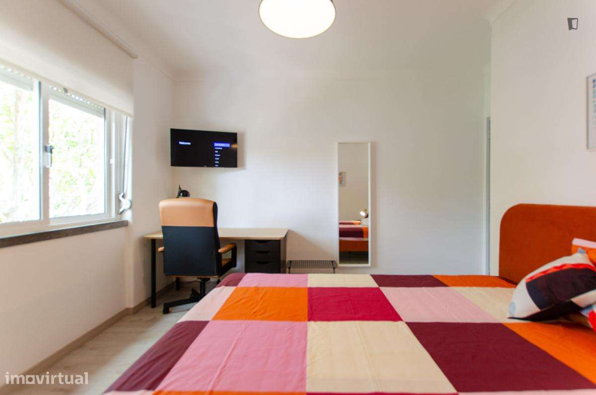 Quarto - localizado em Carcavelos Lisbon - Grande imagem: 4/10