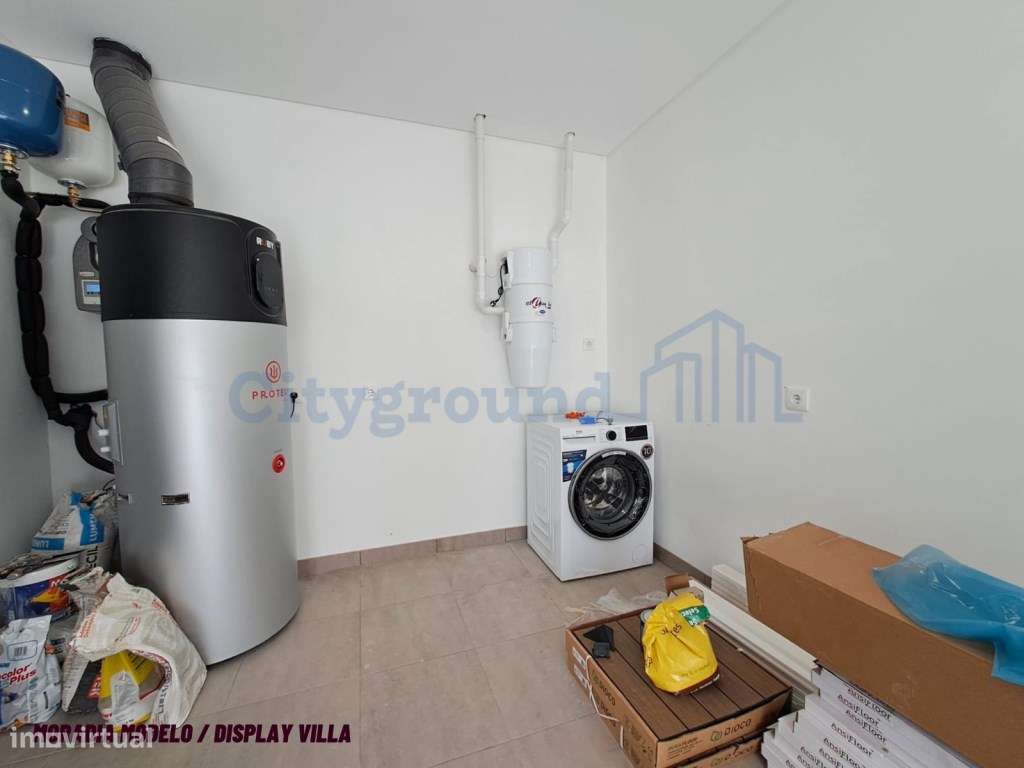 Moradia V4 com vista para o rio São Domingos - Grande imagem: 5/25