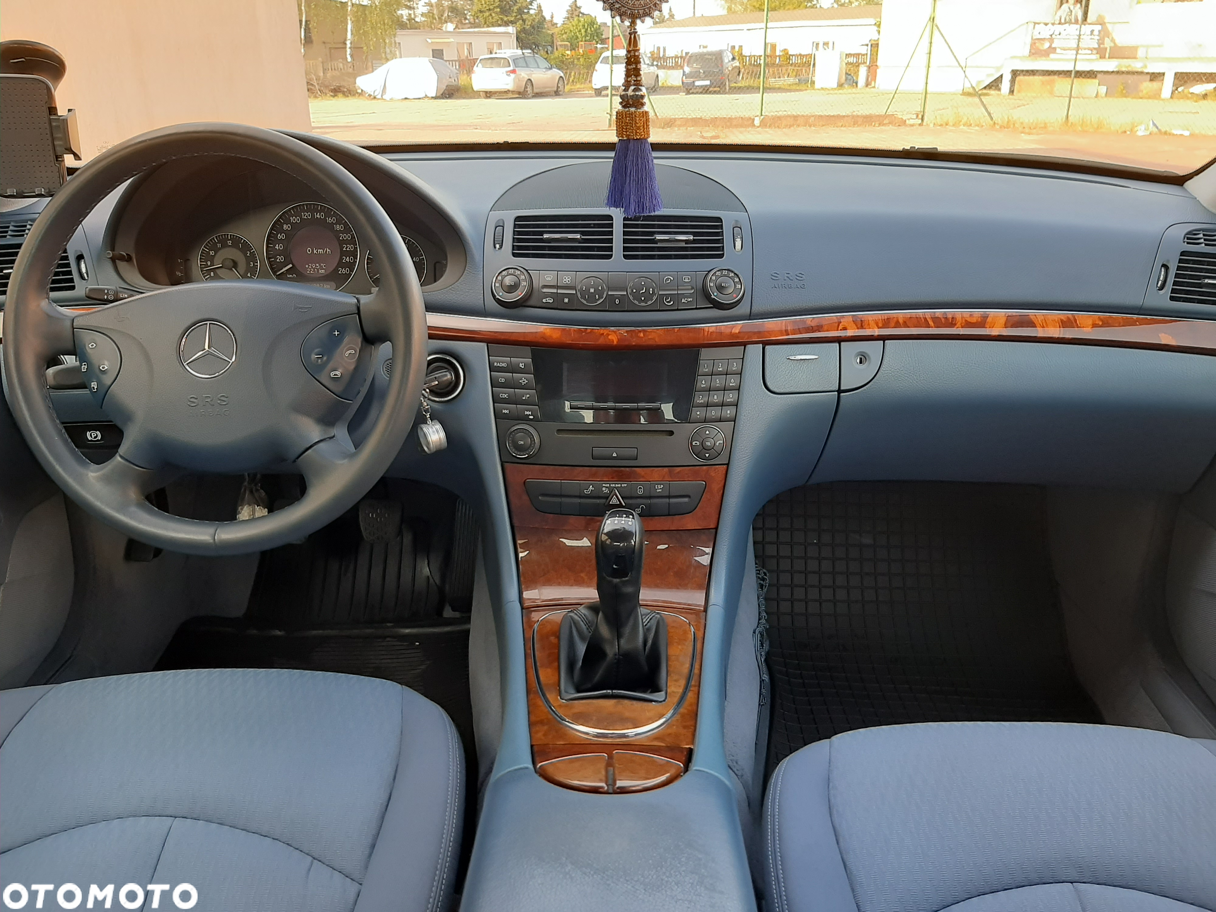 Mercedes-Benz Klasa E 220 CDI Elegance - 11